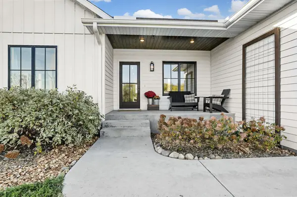 18349 244th AVE, Eden Lake Twp, MN 56362
