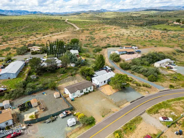 13850 S Spring LN, Mayer, AZ 86333