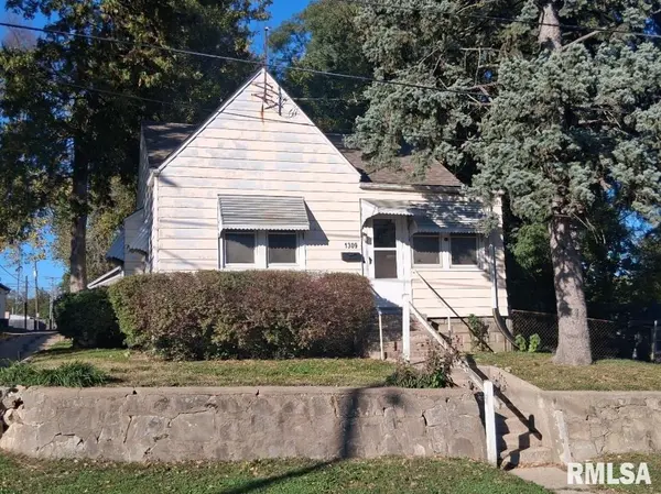 1309 E RICHWOODS BLVD, Peoria, IL 61603