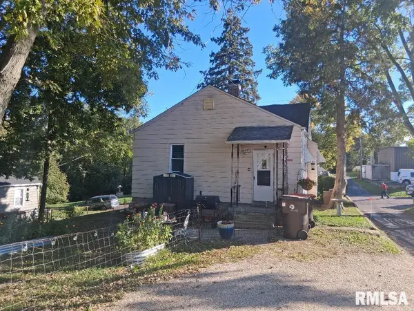 1309 E RICHWOODS BLVD, Peoria, IL 61603