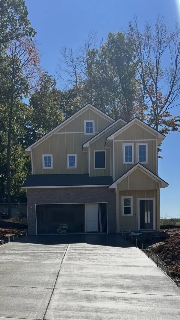 2904 Walnut Grove Rd, Springfield, TN 37172