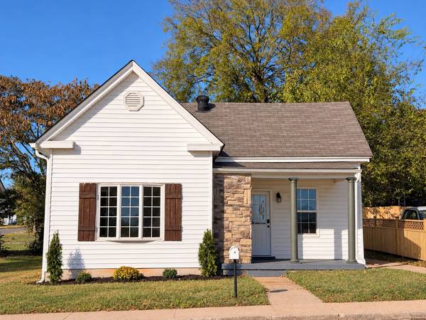 503 E Market St, Lebanon, TN 37087