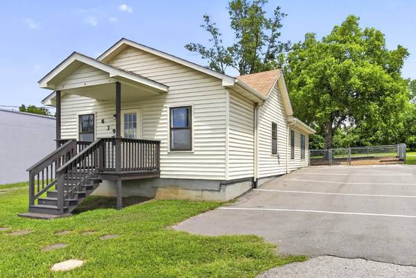 639 E Old Hickory Blvd, Madison, TN 37115