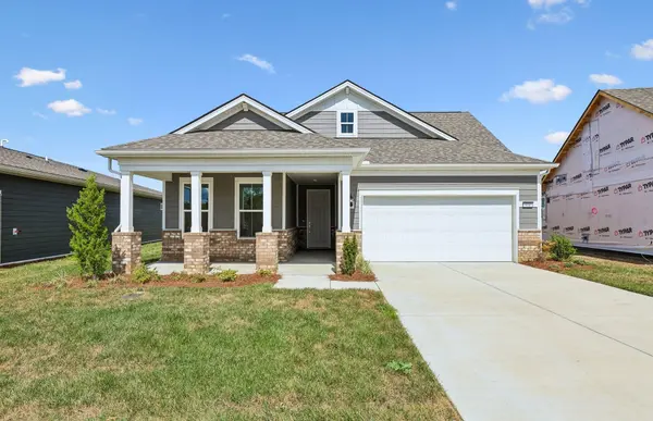 911 Bur Oak Rd, Lebanon, TN 37090