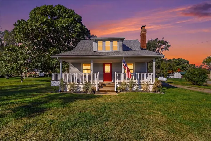15140 B HWY, Platte City, MO 64079