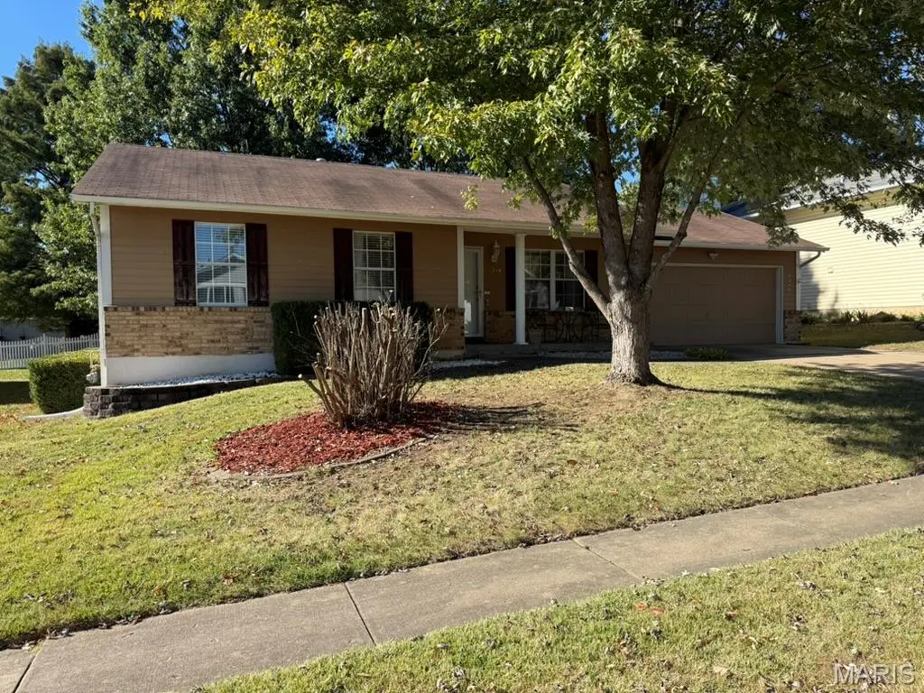 6344 Star Buck DR, O'fallon, MO 63368