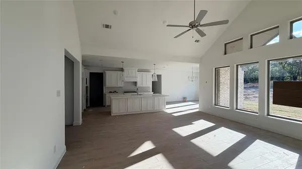 729 County Road 3355, Paradise, TX 76073