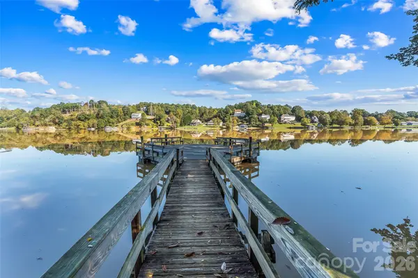 1050 21st AVE, Hickory, NC 28601