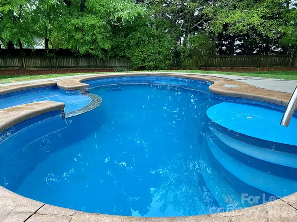 3300 Williams RD, Matthews, NC 28105