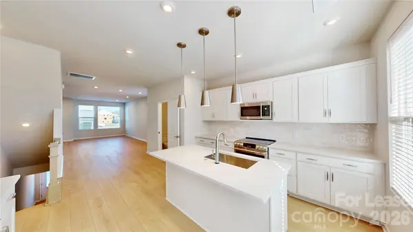 5525 Swaling ST, Charlotte, NC 28217