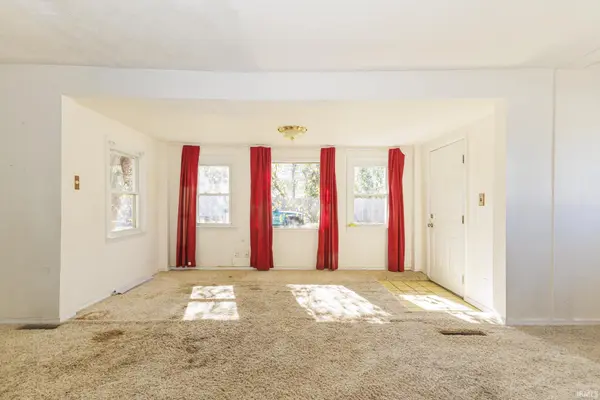 418 E Streeter AVE, Muncie, IN 47303