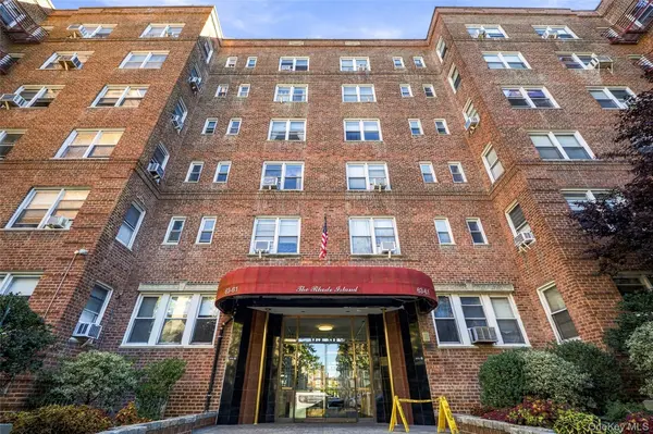 63-61 99 Streets #F2, Rego Park, NY 11374