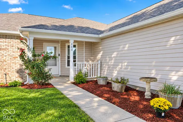 868 Quarterhorse RUN, Bargersville, IN 46106