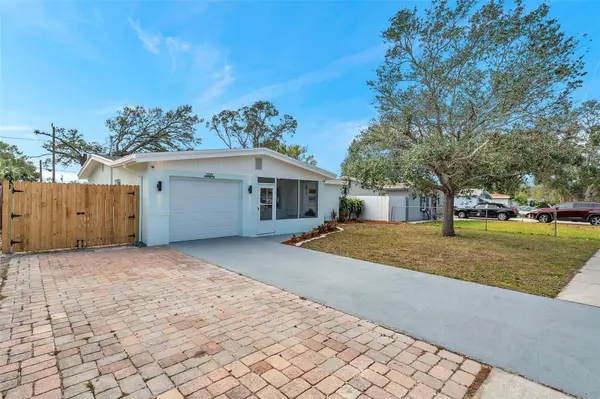2238 13TH AVE SW, Largo, FL 33770