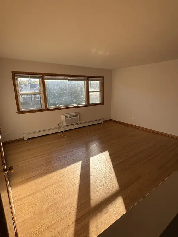 420 Beach AVE #2C, La Grange Park, IL 60526