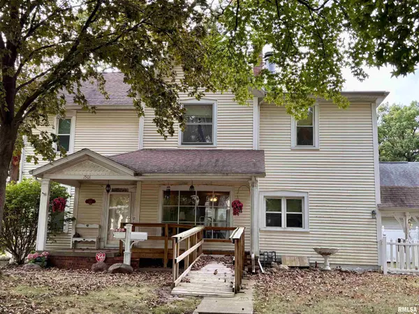 1501 N 4TH ST, Springfield, IL 62702-2609