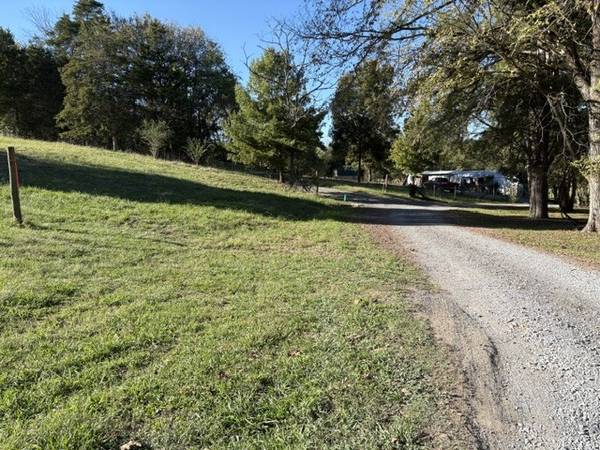 855 Ware Ln, Georgetown, TN 37336