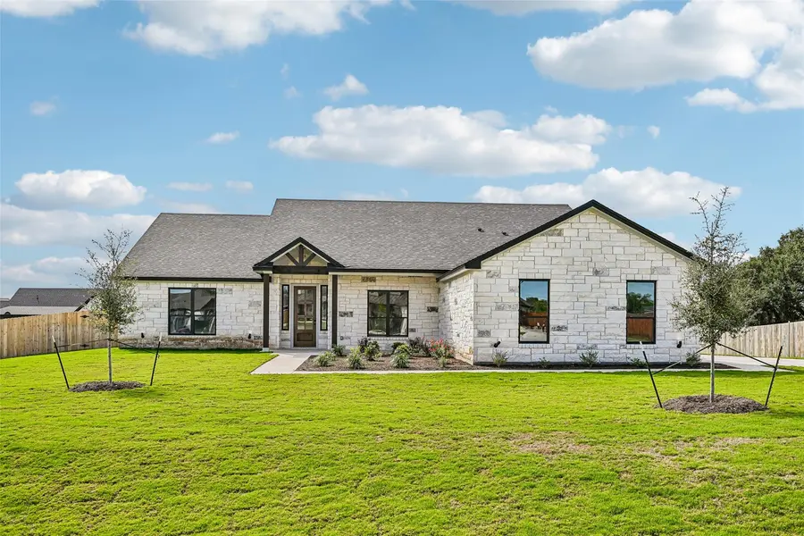 4019 Integrity LN, Salado, TX 76571