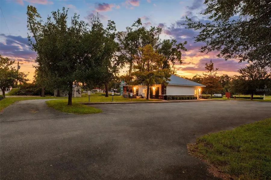1708 N YOUNG BLVD, Chiefland, FL 32626