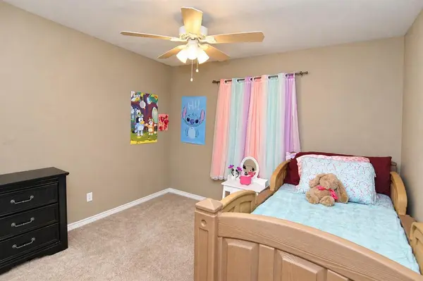 8821 Sagebrush Trail, Cross Roads, TX 76227