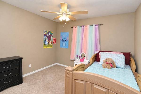 8821 Sagebrush Trail, Cross Roads, TX 76227