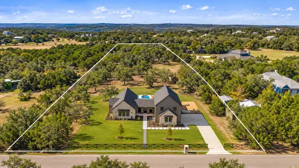 9207 Zyle RD, Austin, TX 78737