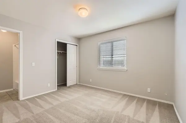111 Pentire WAY, Hutto, TX 78634