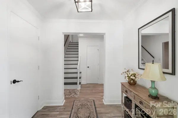 834 Winter Wood DR, Matthews, NC 28105