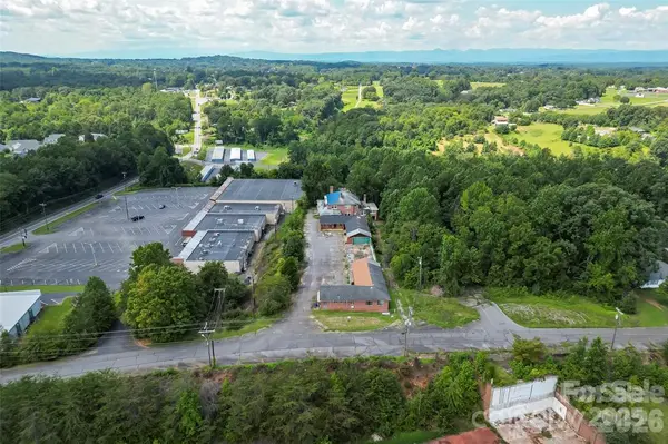 330 Sterling ST NW #A, Valdese, NC 28690