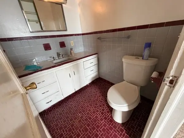7432 Bellefontaine AVE, Kansas City, MO 64132
