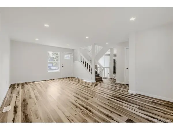3961 S Helena, Aurora, CO 80013