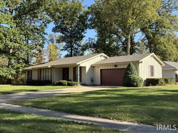 1727 W Pine Pkwy, Marion, IN 46952