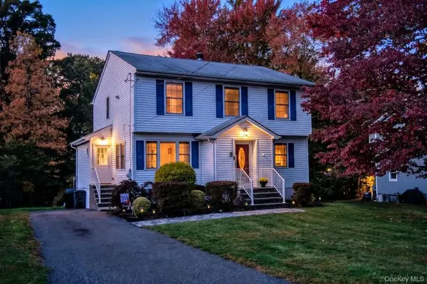 12 Highview AVE, Airmont, NY 10901