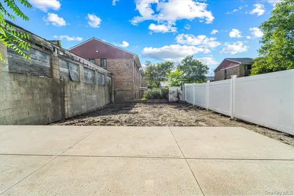 360 S 7th AVE, Mount Vernon, NY 10550