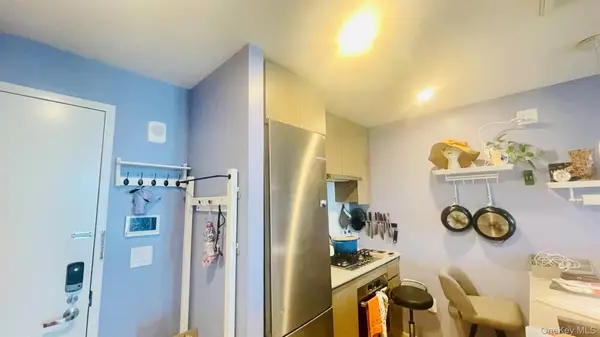 131-02A 40th RD #15J, Flushing, NY 11354