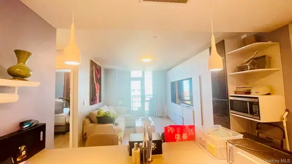131-02A 40th RD #15J, Flushing, NY 11354