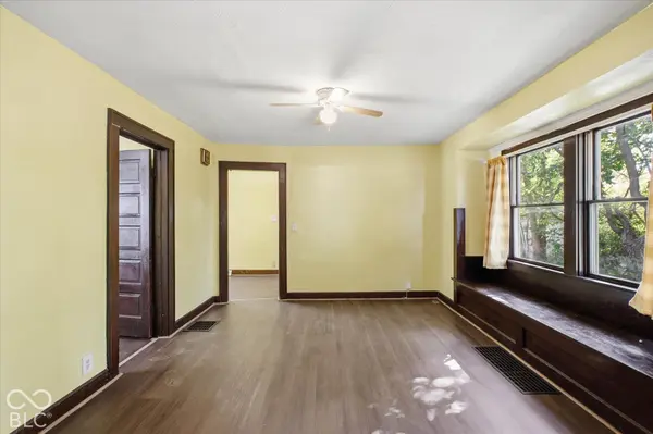 555 Woodrow AVE, Indianapolis, IN 46241