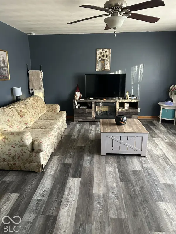 310 Shelton, Whiteland, IN 46184