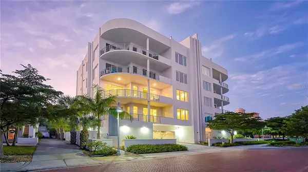 609 GOLDEN GATE PT #301, Sarasota, FL 34236