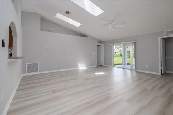 4 PRINCESS RUTH LN, Palm Coast, FL 32164