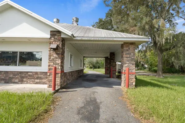 1708 N YOUNG BLVD, Chiefland, FL 32626