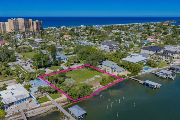 871 BAY ESPLANADE, Clearwater, FL 33767