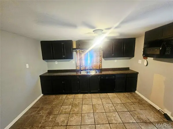 3535 Welland AVE, Bridgeton, MO 63044