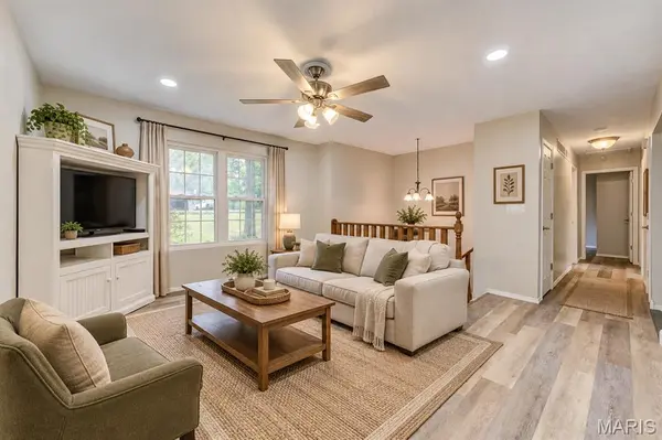 9053 Hickory DR, Cedar Hill, MO 63016