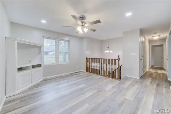 9053 Hickory DR, Cedar Hill, MO 63016