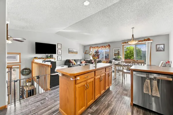 3600 11th ST S, Moorhead, MN 56560