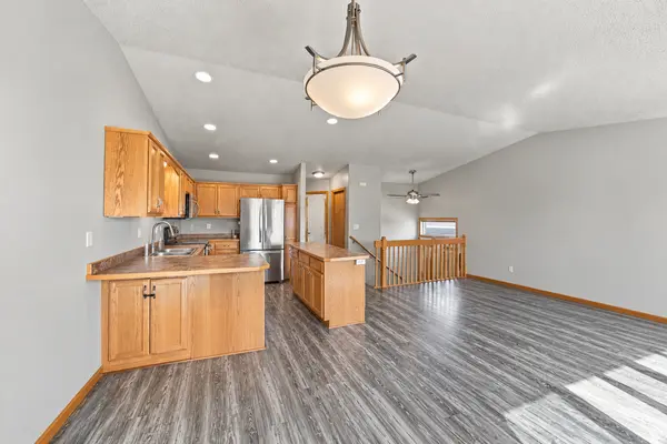3600 11th ST S, Moorhead, MN 56560