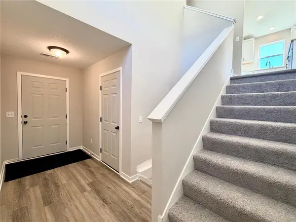 1922 Pierce ST S, Cambridge, MN 55008