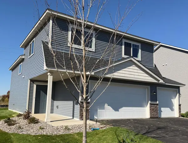 1827 Pierce ST S, Cambridge, MN 55008