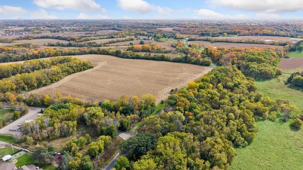 2265 Pioneer TRL, Medina, MN 55340